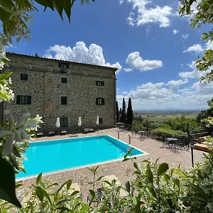 https://villa-schiatti.it-tuscanyhotel.com