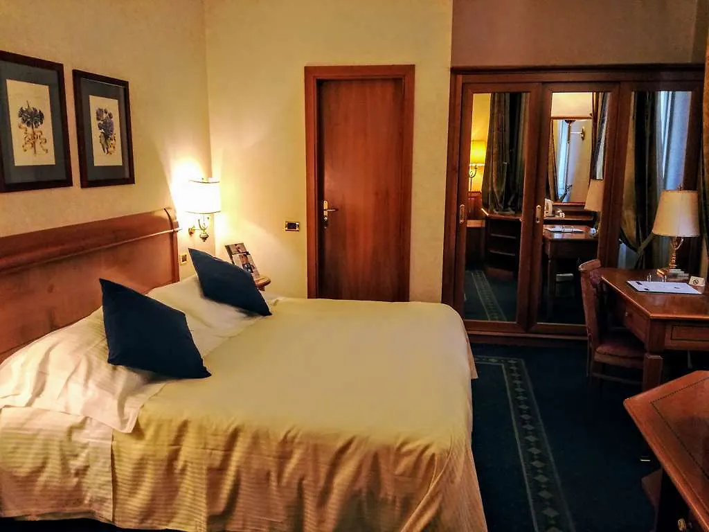 Hotel Cappello D'Oro, BW Signature Collection Бергамо Италия